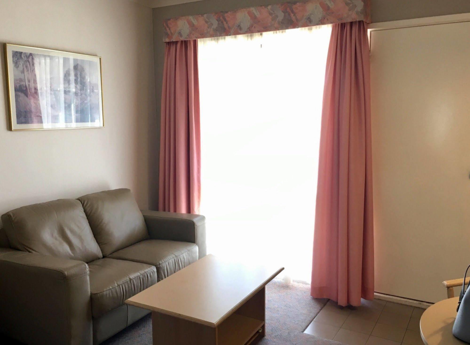 Bega Village Motor Inn Eksteriør billede